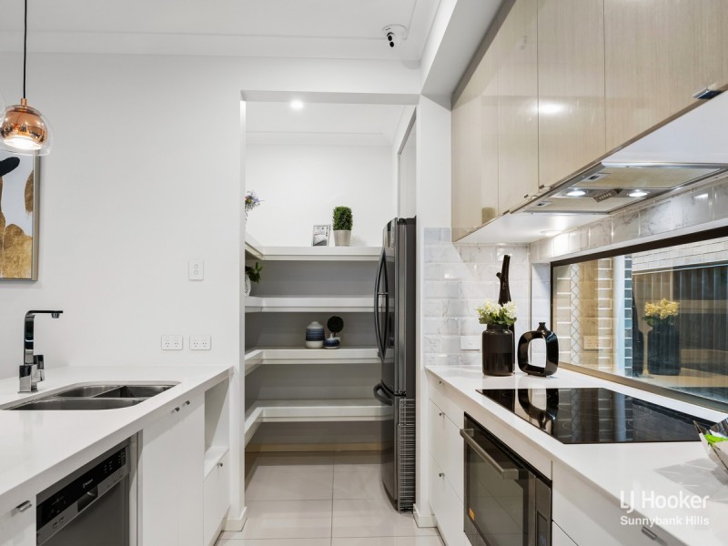 45 Cockatoo Place, Rochedale QLD 4123