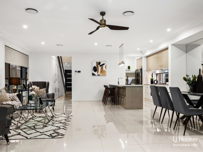 45 Cockatoo Place, Rochedale QLD 4123