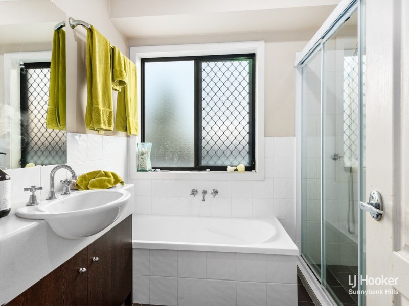 105 Kavanagh Road, Wishart QLD 4122