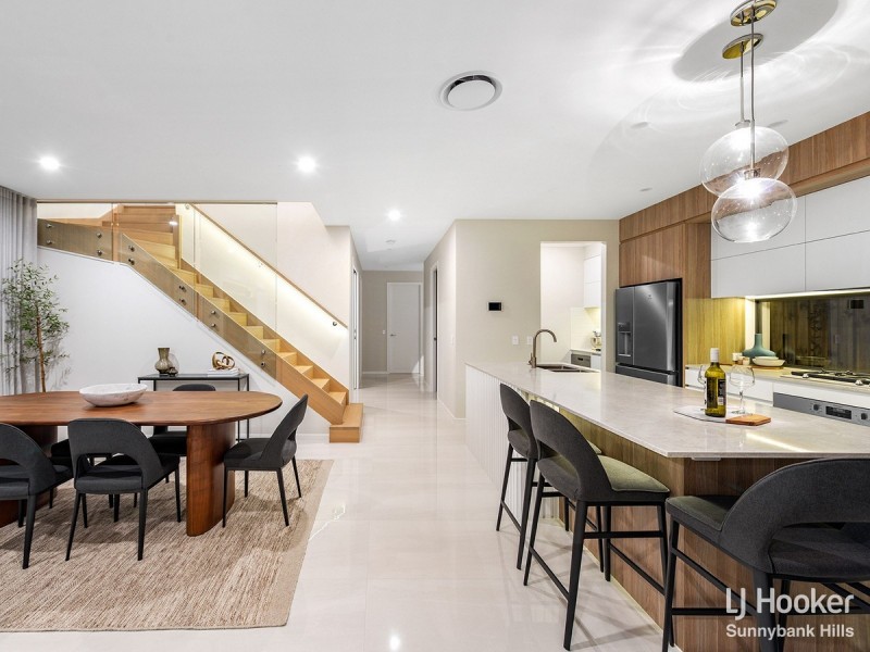 37 Daniel Drive, Rochedale QLD 4123