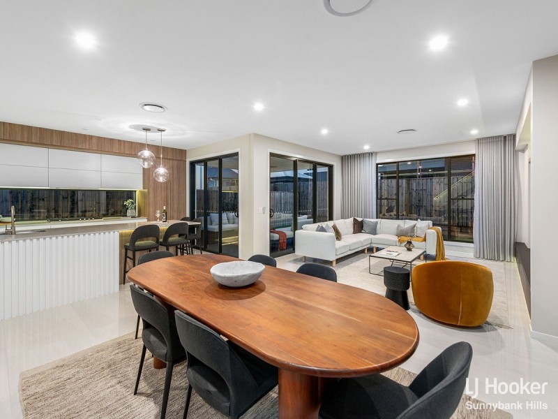 37 Daniel Drive, Rochedale QLD 4123