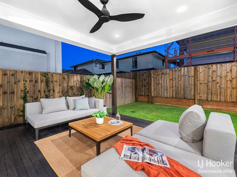 37 Daniel Drive, Rochedale QLD 4123