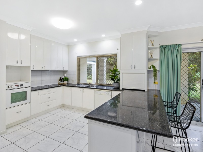 96 Lexton Street, Stretton QLD 4116