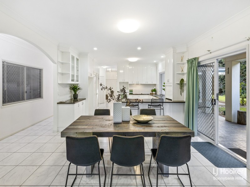 96 Lexton Street, Stretton QLD 4116