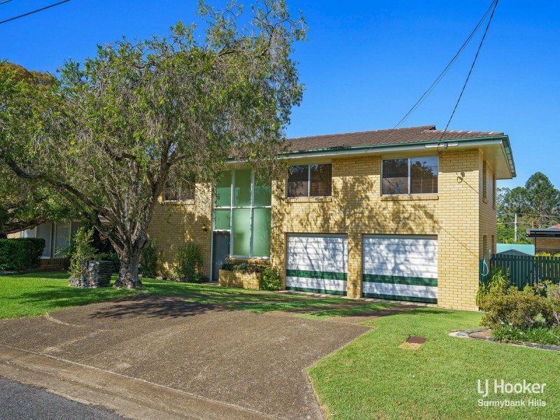 14 Ceriman Street, Macgregor QLD 4109