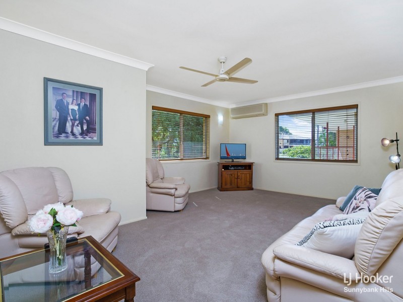 14 Ceriman Street, Macgregor QLD 4109