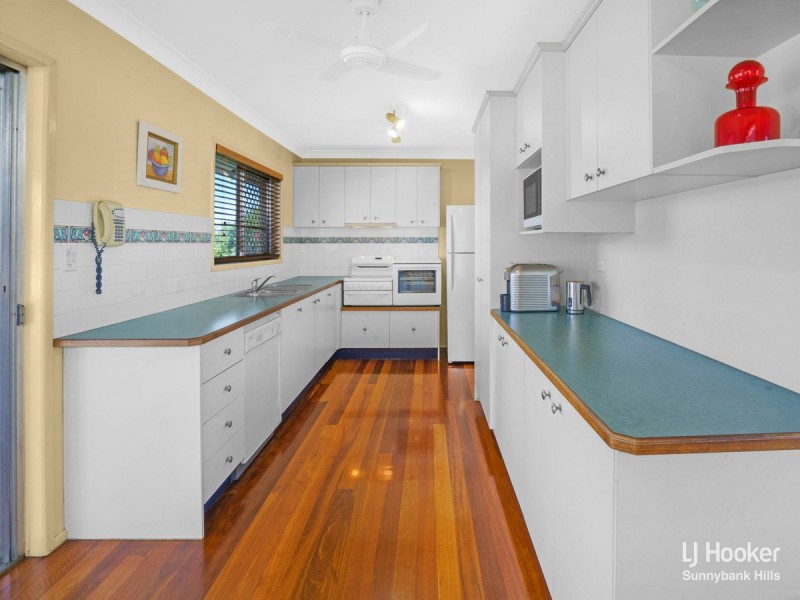 14 Ceriman Street, Macgregor QLD 4109