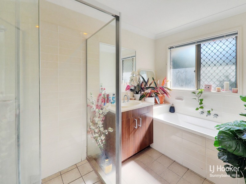 25 Hinterland Crescent, Algester QLD 4115