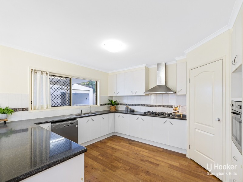 37 Dellforest Drive, Calamvale QLD 4116