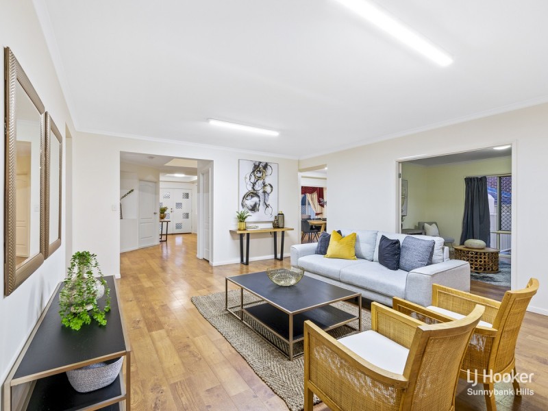 37 Dellforest Drive, Calamvale QLD 4116