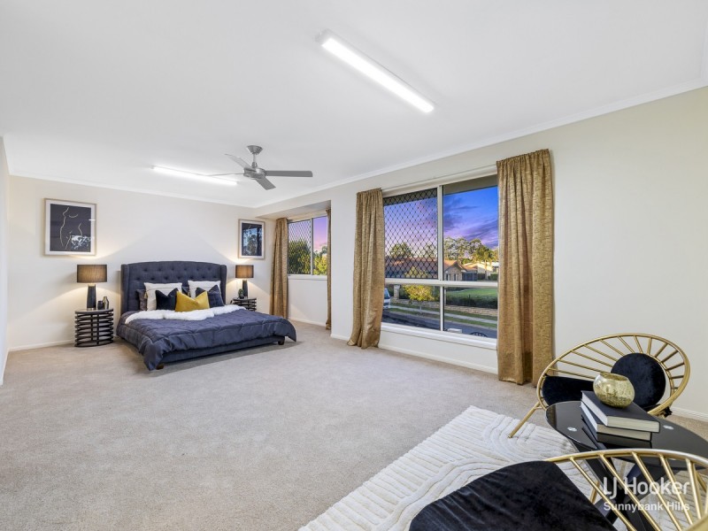 37 Dellforest Drive, Calamvale QLD 4116