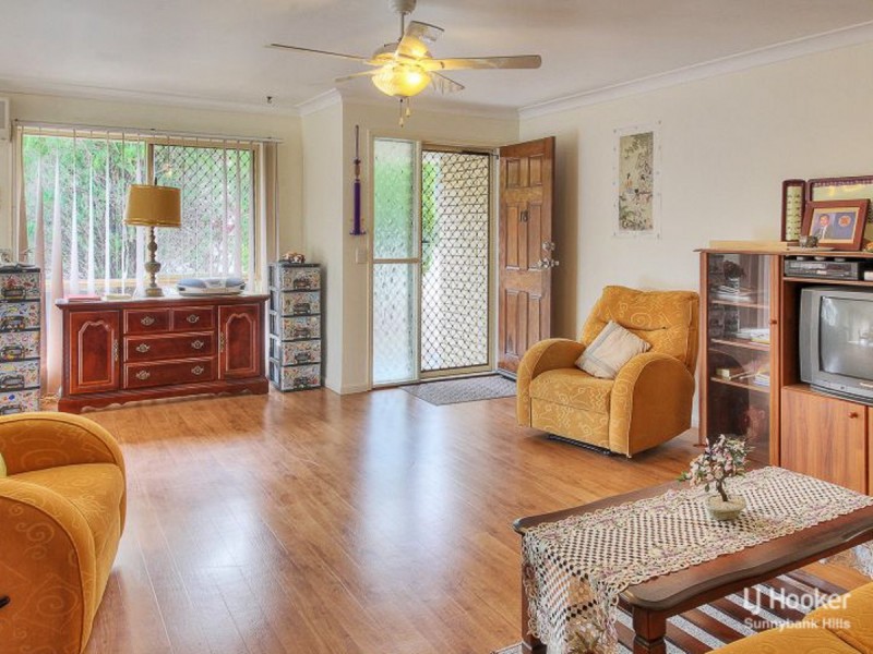 18/76 Condamine Street, Runcorn QLD 4113