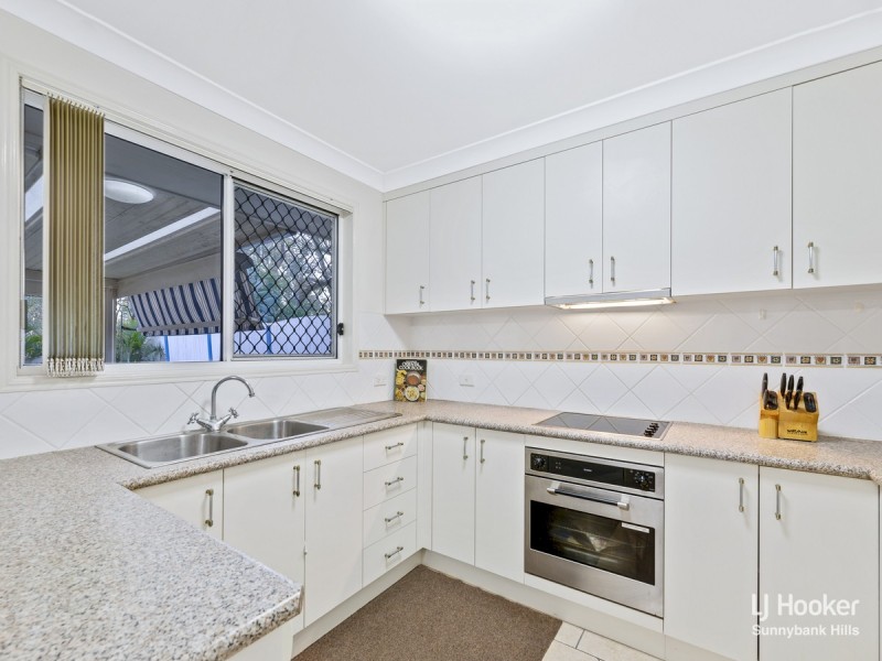 6 Forgione Court, Calamvale QLD 4116
