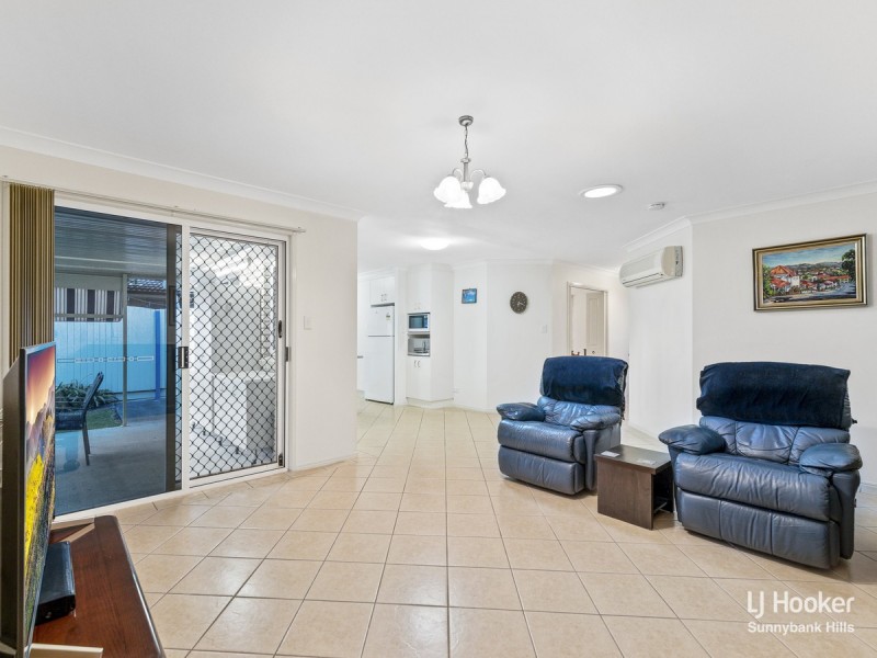 6 Forgione Court, Calamvale QLD 4116