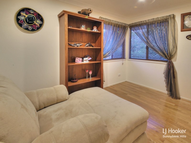 5 Lakkari Street, Eight Mile Plains QLD 4113