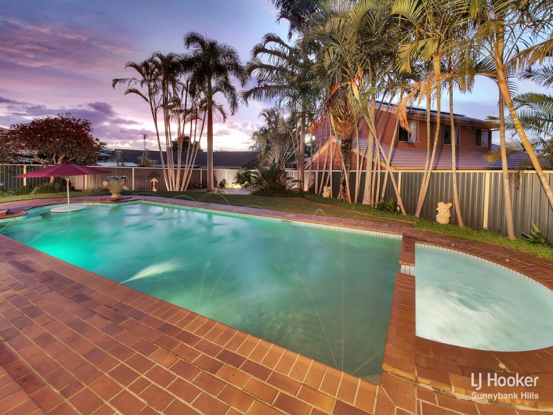 5 Lakkari Street, Eight Mile Plains QLD 4113