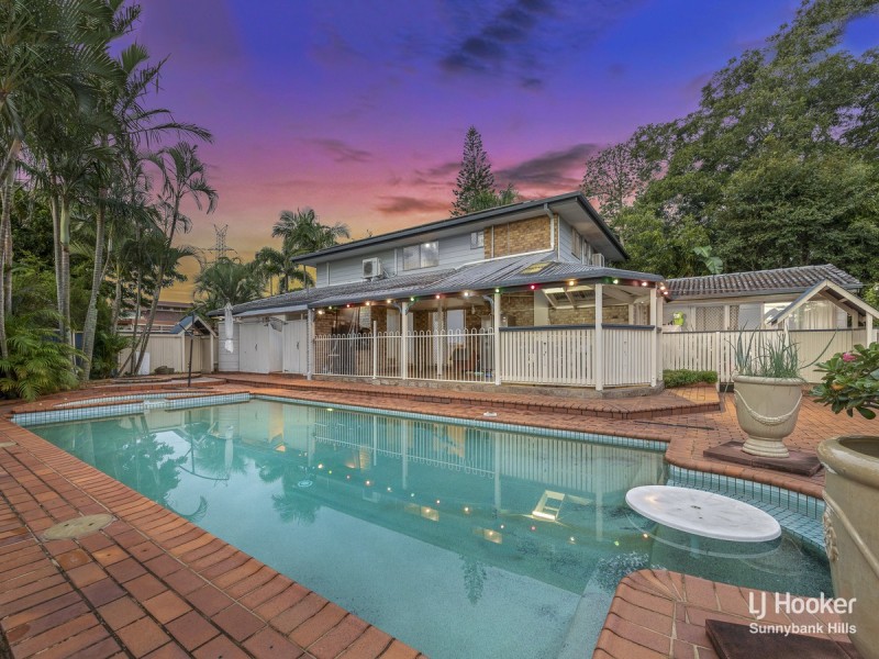 5 Lakkari Street, Eight Mile Plains QLD 4113