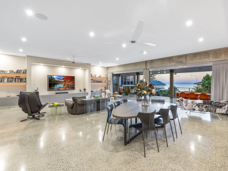 2 Eveline Street, Margate QLD 4019