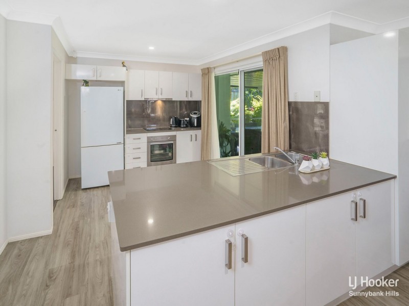 10 Thomas Court, Calamvale QLD 4116