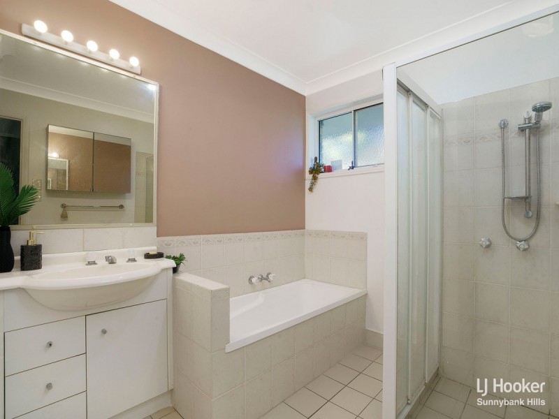 10 Thomas Court, Calamvale QLD 4116