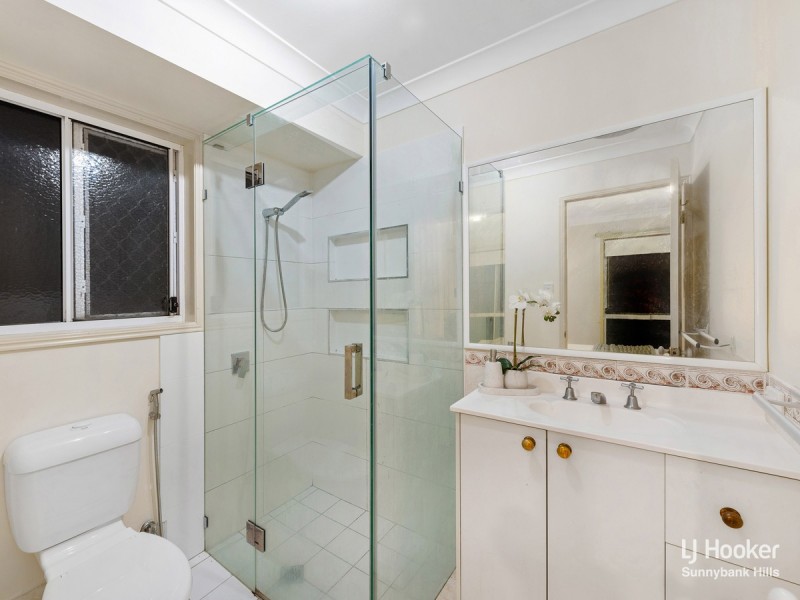 52 Bundabah Drive, Calamvale QLD 4116