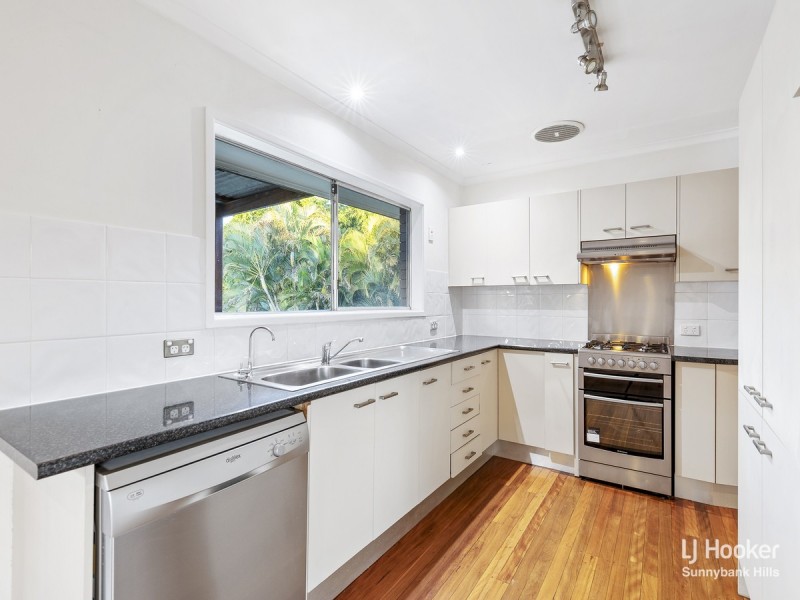 20 Malmrose Street, Wishart QLD 4122