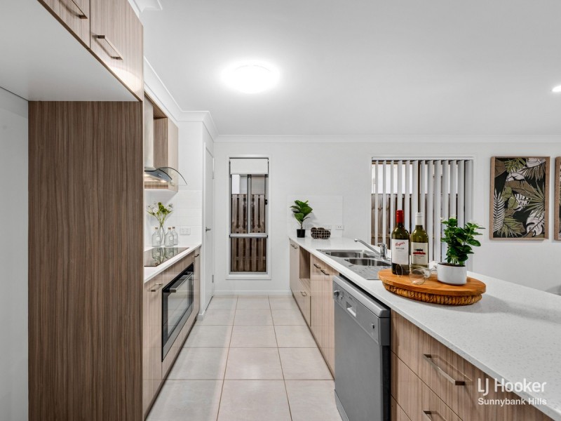 11 Dell Street, Rochedale QLD 4123