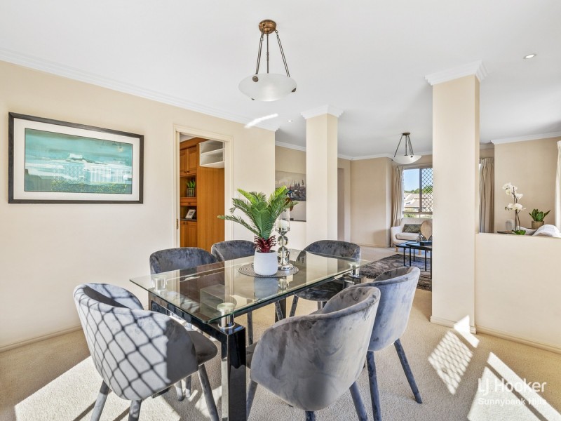 15 Redgum Place, Calamvale QLD 4116