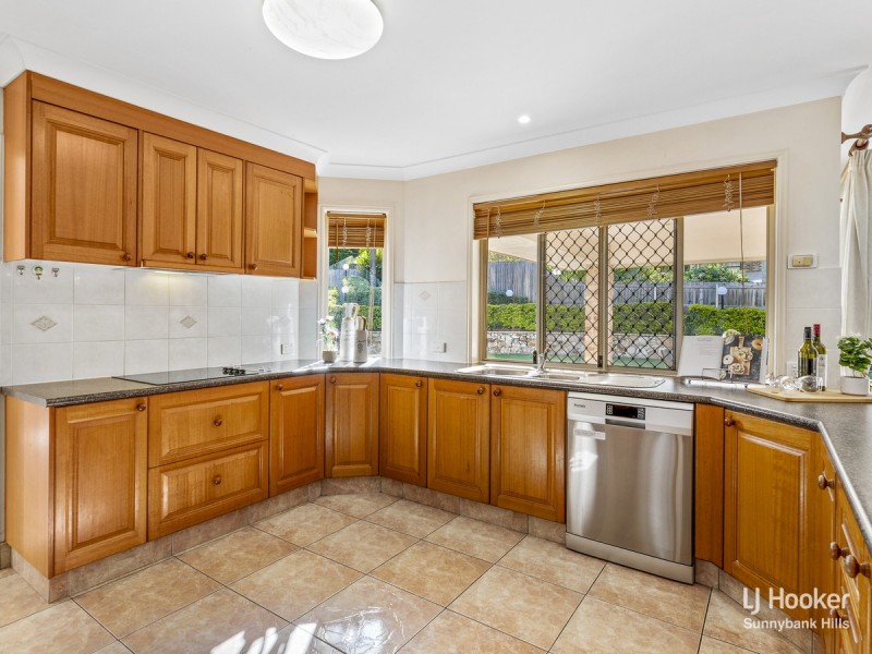 15 Redgum Place, Calamvale QLD 4116