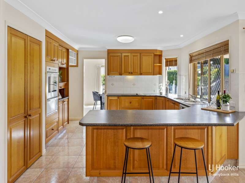 15 Redgum Place, Calamvale QLD 4116