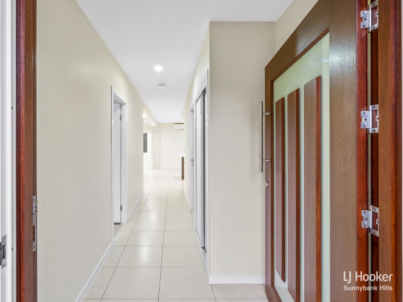 17 Doulton Street, Calamvale QLD 4116