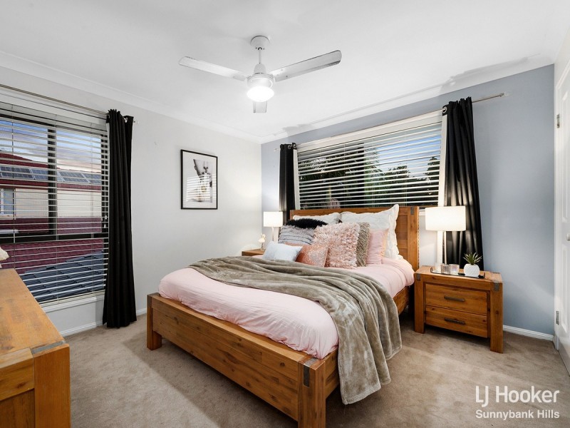 23 Eaton Place, Wishart QLD 4122