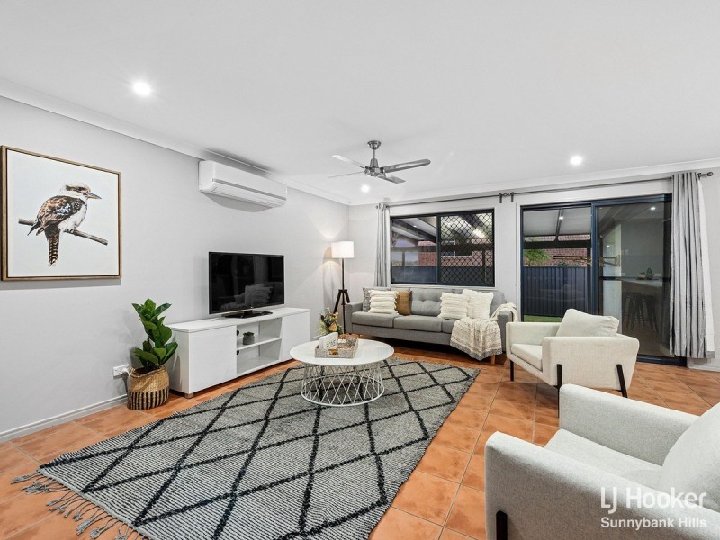 14 Standford Place, Regents Park QLD 4118