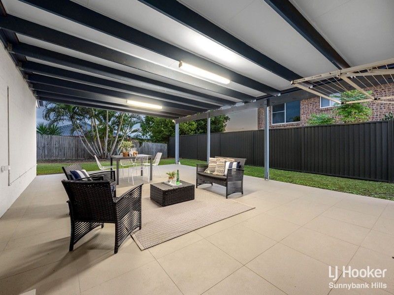14 Standford Place, Regents Park QLD 4118