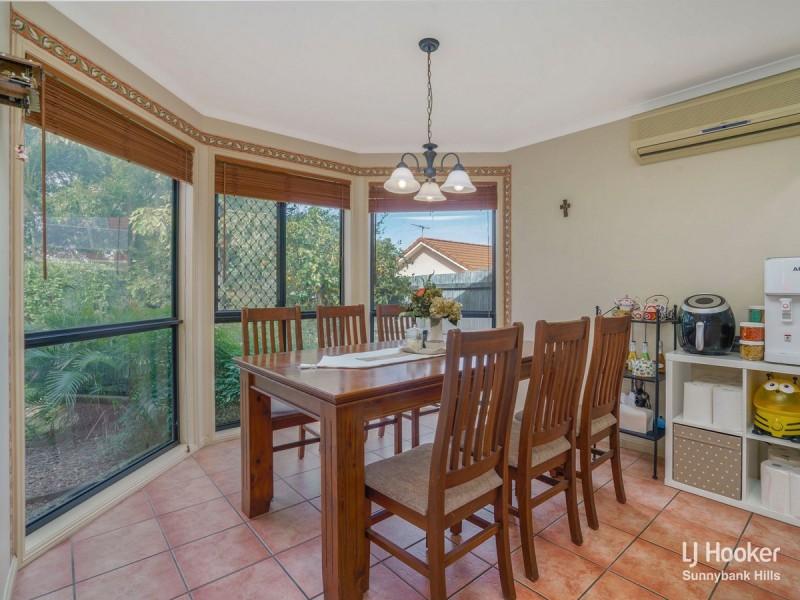 40 Hampstead Street, Forest Lake QLD 4078