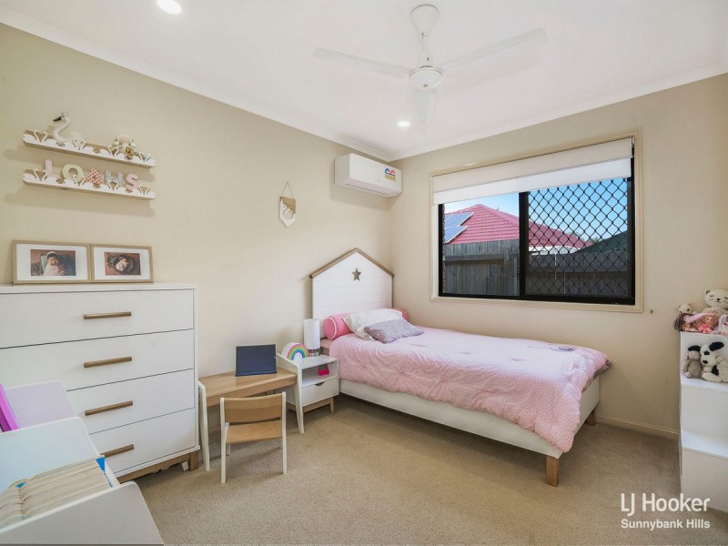 40 Hampstead Street, Forest Lake QLD 4078