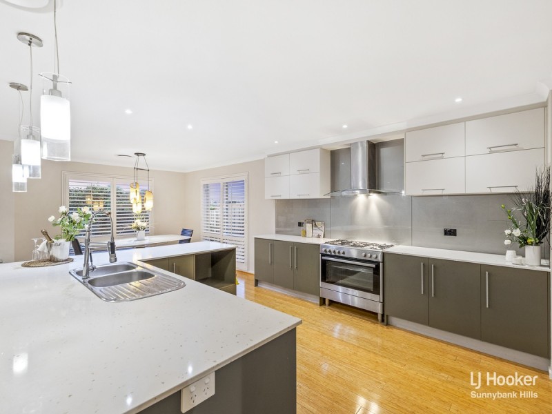 13 Avonlea Place, Eight Mile Plains QLD 4113