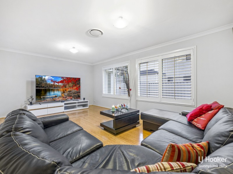 13 Avonlea Place, Eight Mile Plains QLD 4113