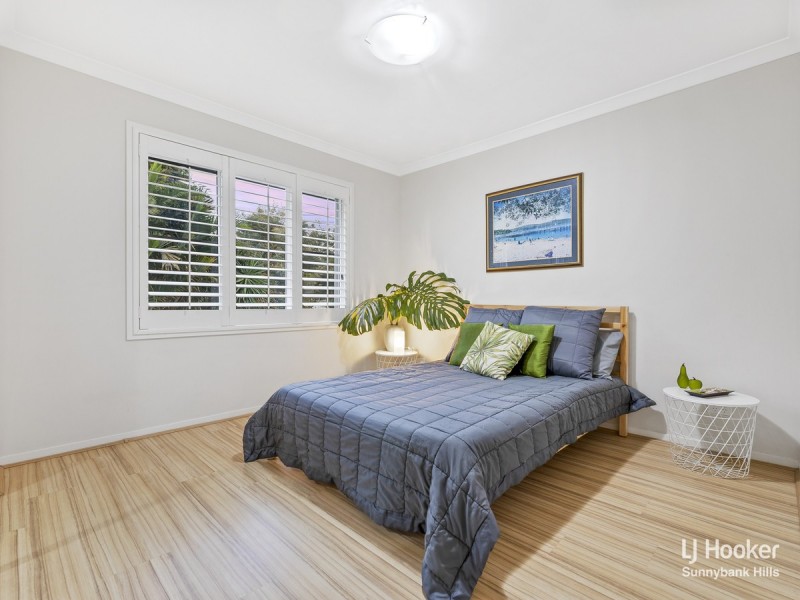 13 Avonlea Place, Eight Mile Plains QLD 4113