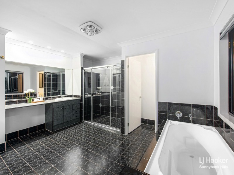 29 Carmel Place, Calamvale QLD 4116