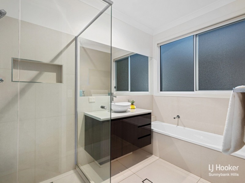 30 Aster Place, Calamvale QLD 4116