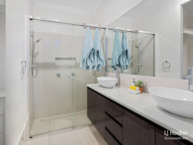 30 Aster Place, Calamvale QLD 4116