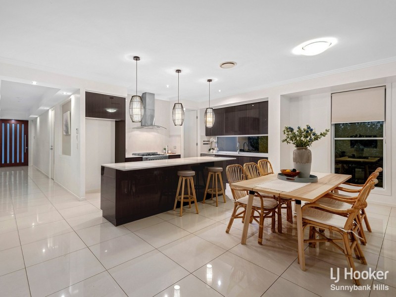 30 Aster Place, Calamvale QLD 4116