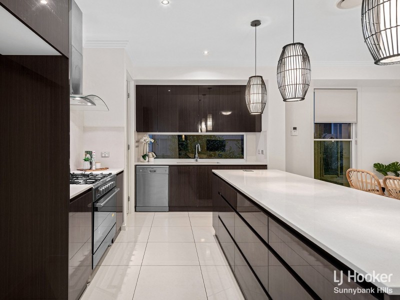 30 Aster Place, Calamvale QLD 4116