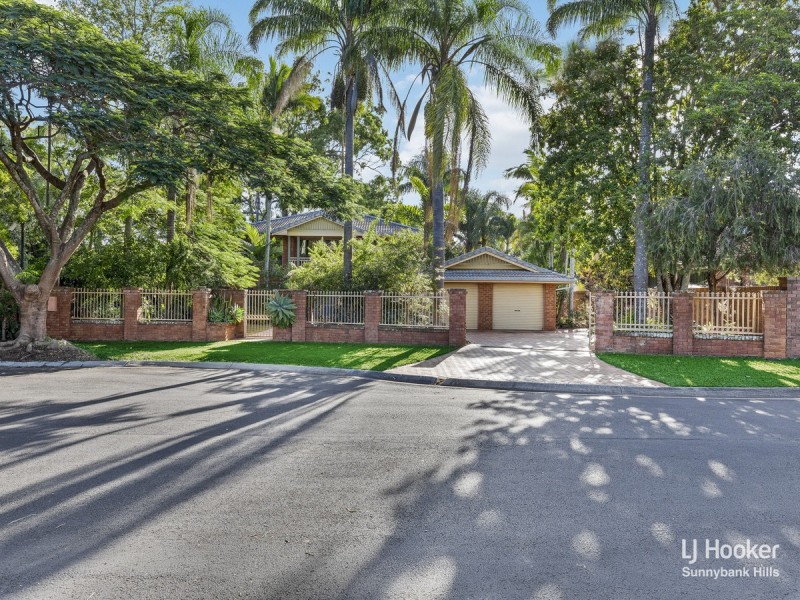 5 Bonutto Court, Robertson QLD 4109