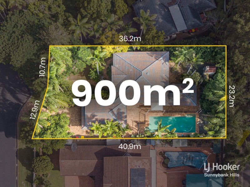 5 Bonutto Court, Robertson QLD 4109