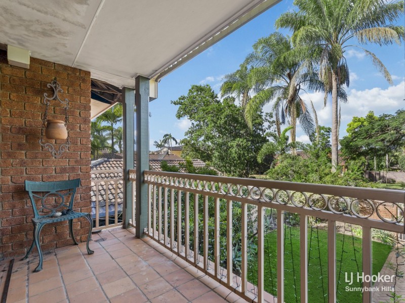 5 Bonutto Court, Robertson QLD 4109