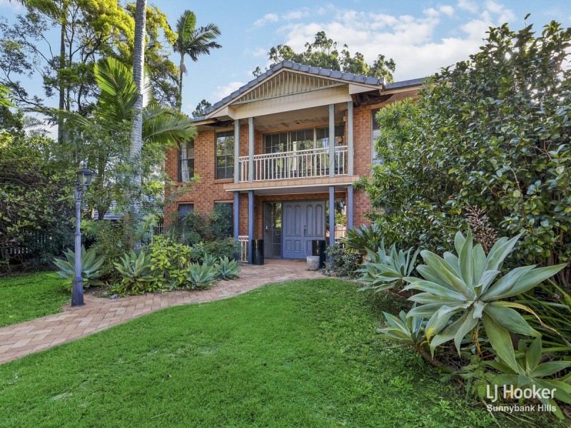 5 Bonutto Court, Robertson QLD 4109