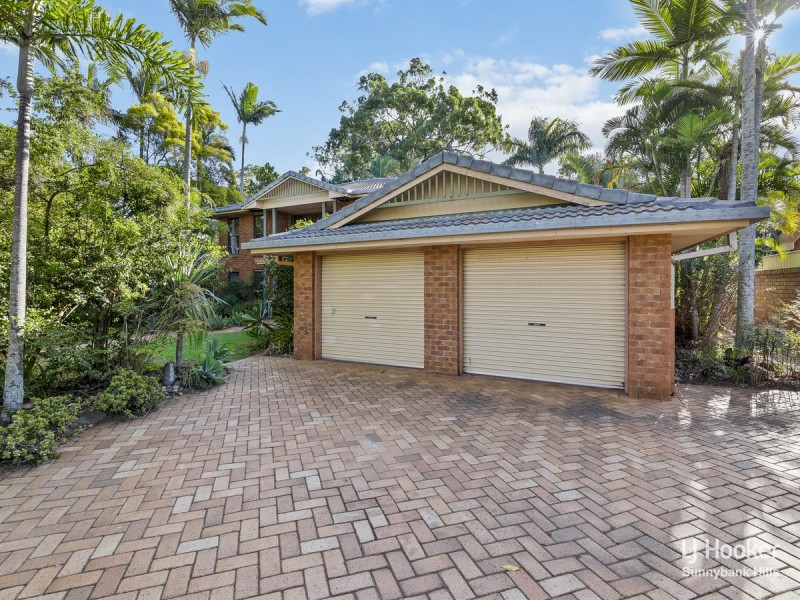 5 Bonutto Court, Robertson QLD 4109