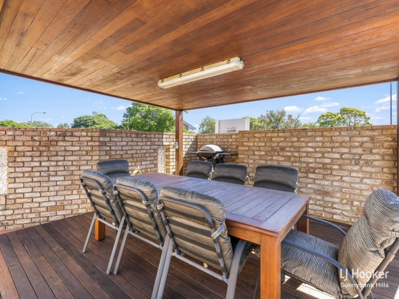 66 Davrod Street, Robertson QLD 4109